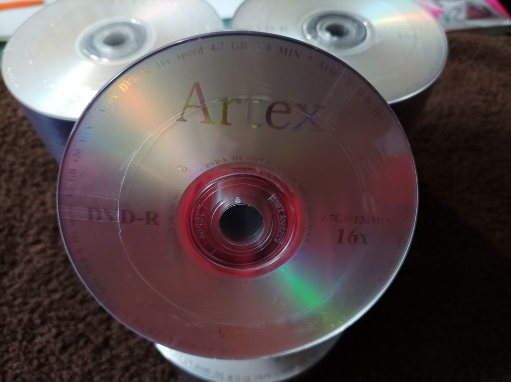 ARTEX 50 шт.DVD-R 4,7GB/120MIN/16 в балке.Тайвань. - фото фото фото 2