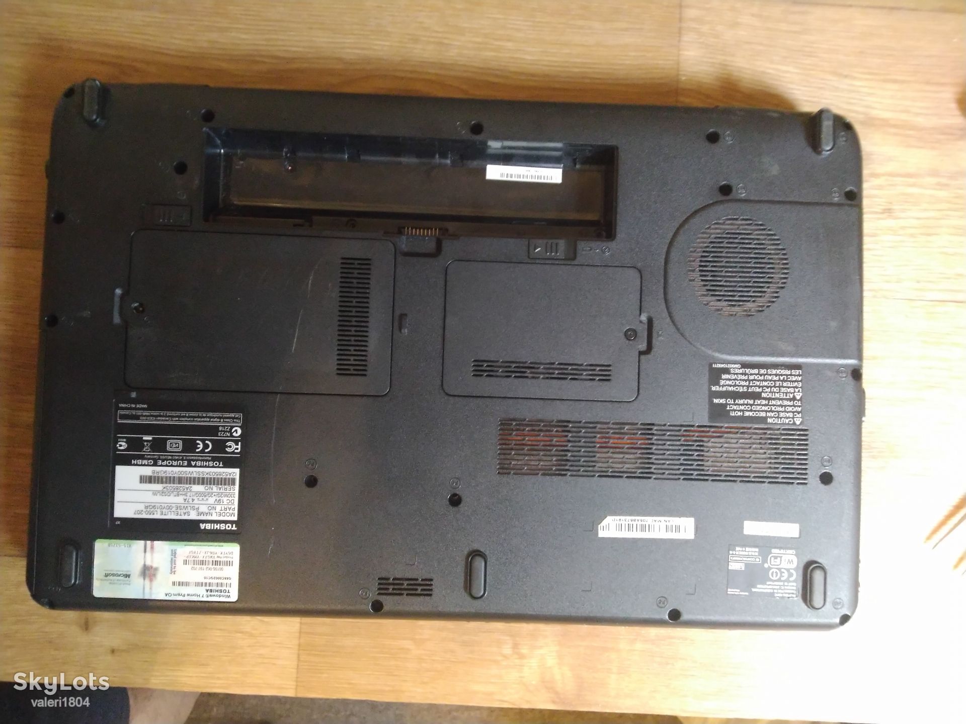 Ноутбук Toshiba Satellite L550-207 - фото фото фото 4