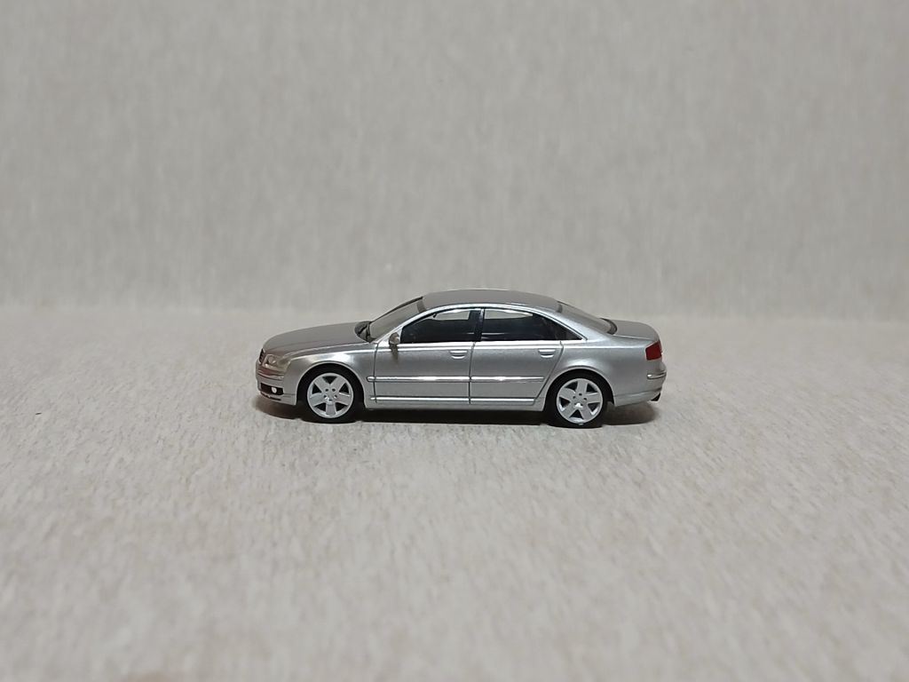 Автомобіль AUDI  A8. HERPA 1:87 H0  (11710.50/4). - фото фото фото 2