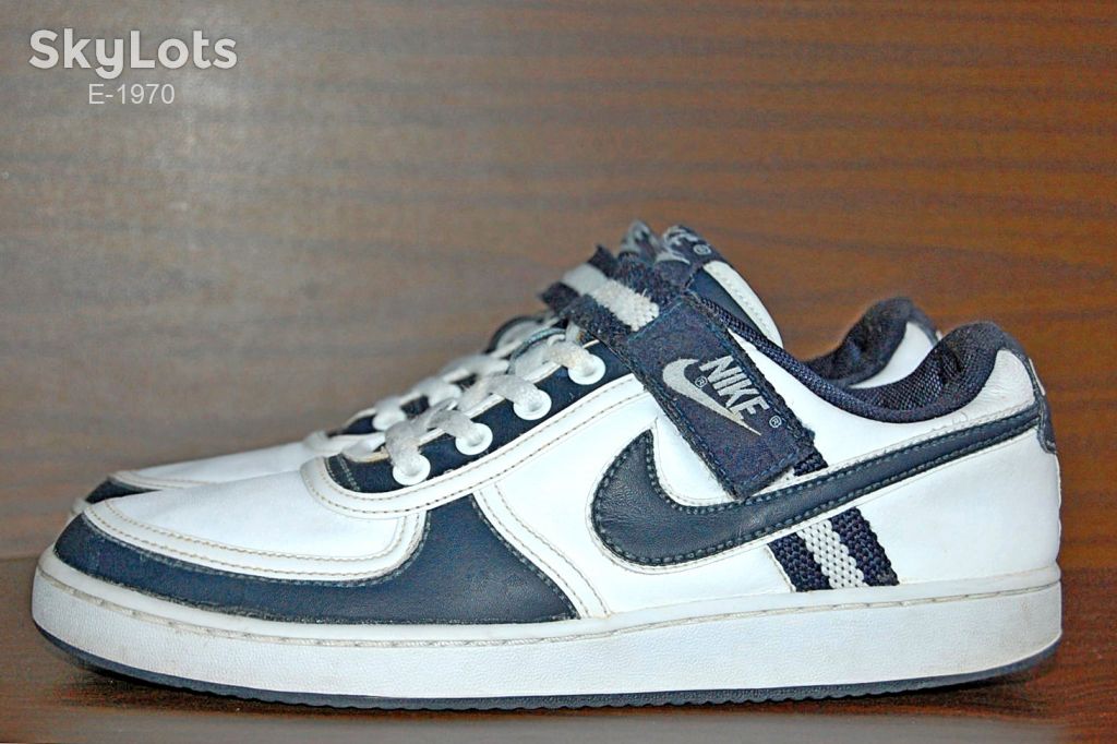 Кроссовки NIKE р.41-42 original - фото фото фото 0