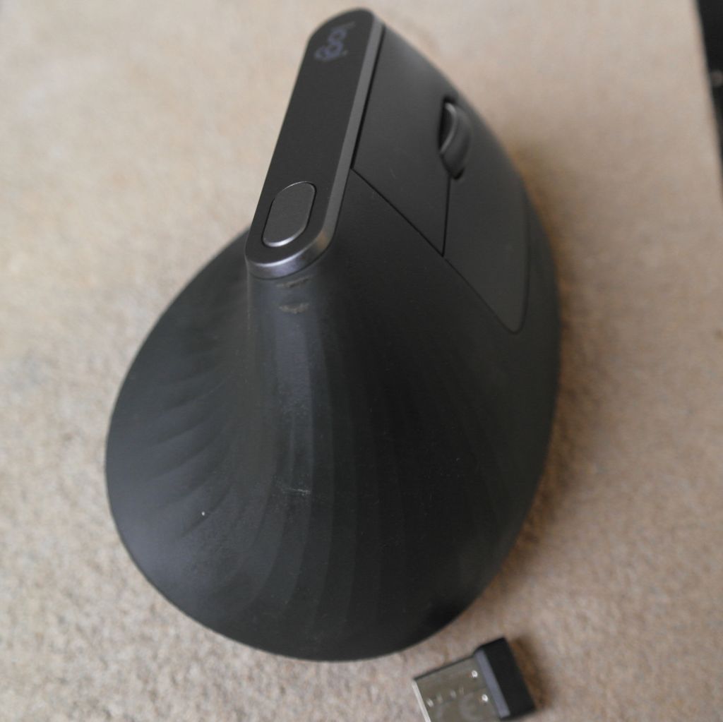 Мышь Logitech Ergo MX Vertical - фото фото фото 1