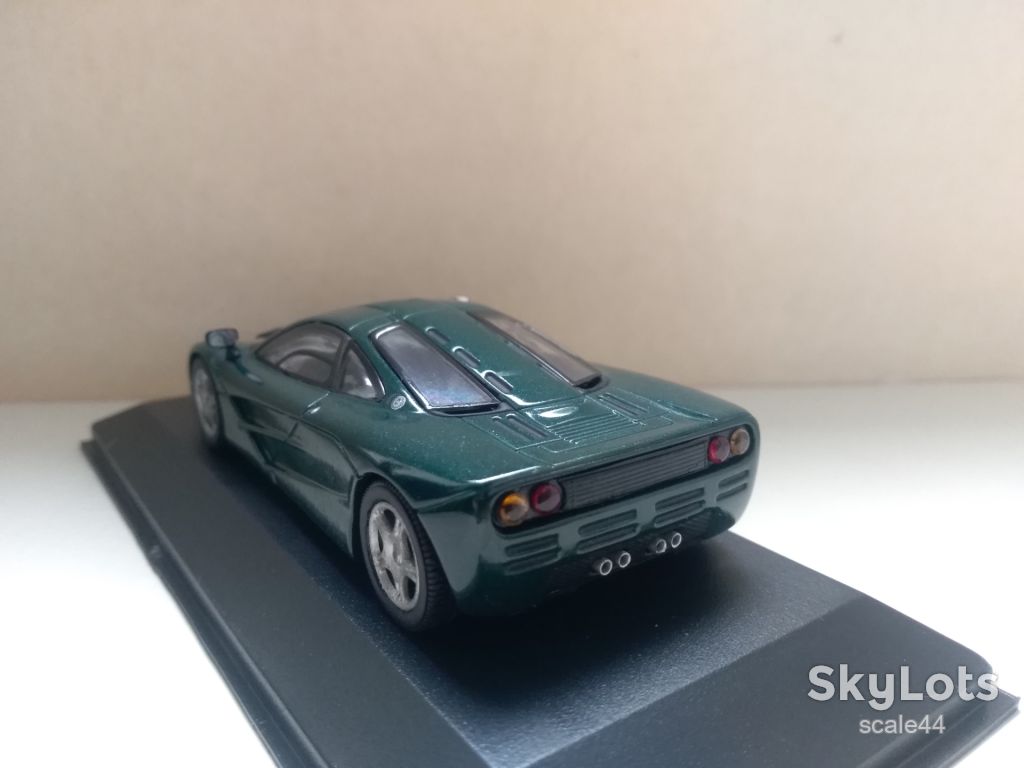 McLaren F1 Roadcar.Minichamps.1/43 - фото фото фото 4