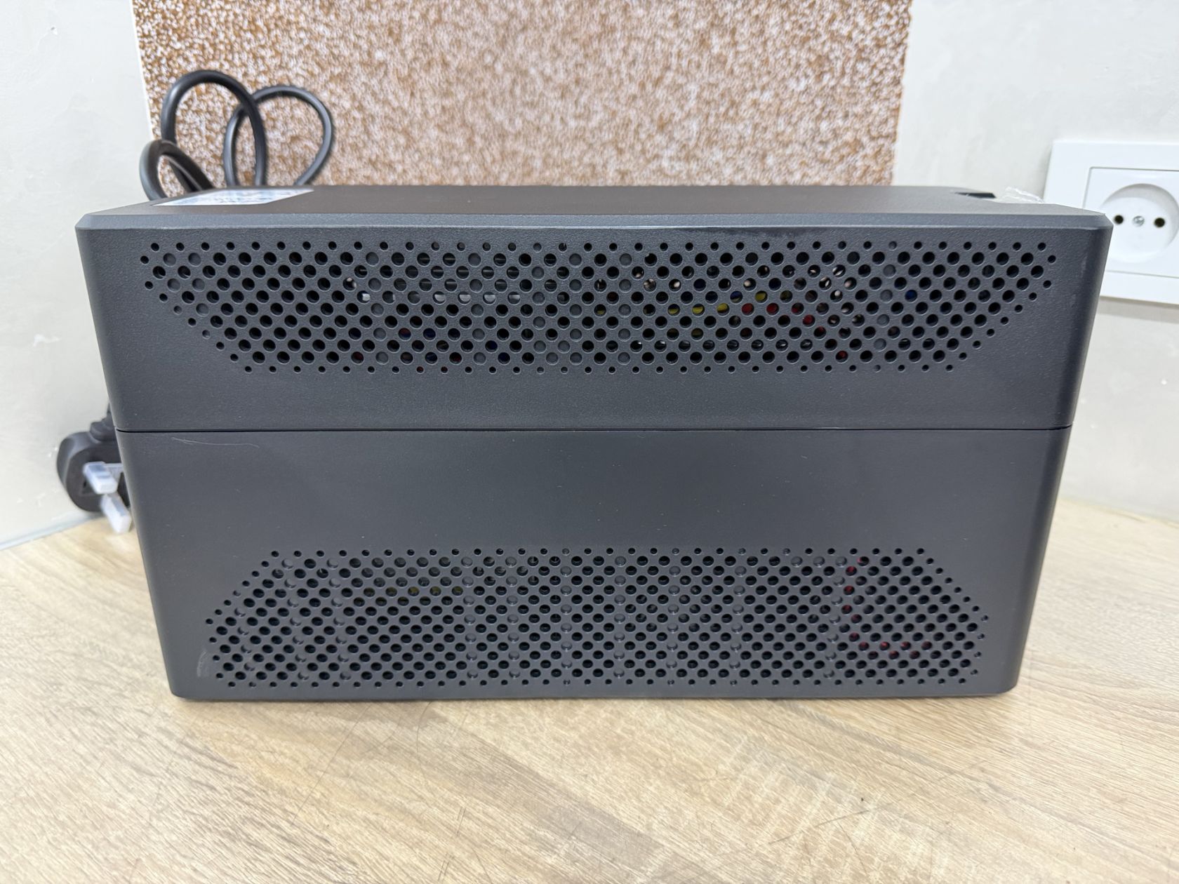 ДБЖ Eaton 5E 1200UB 1200VA      (660W) Black      (5E1200UB) - робочий, стан нового - фото фото фото 4