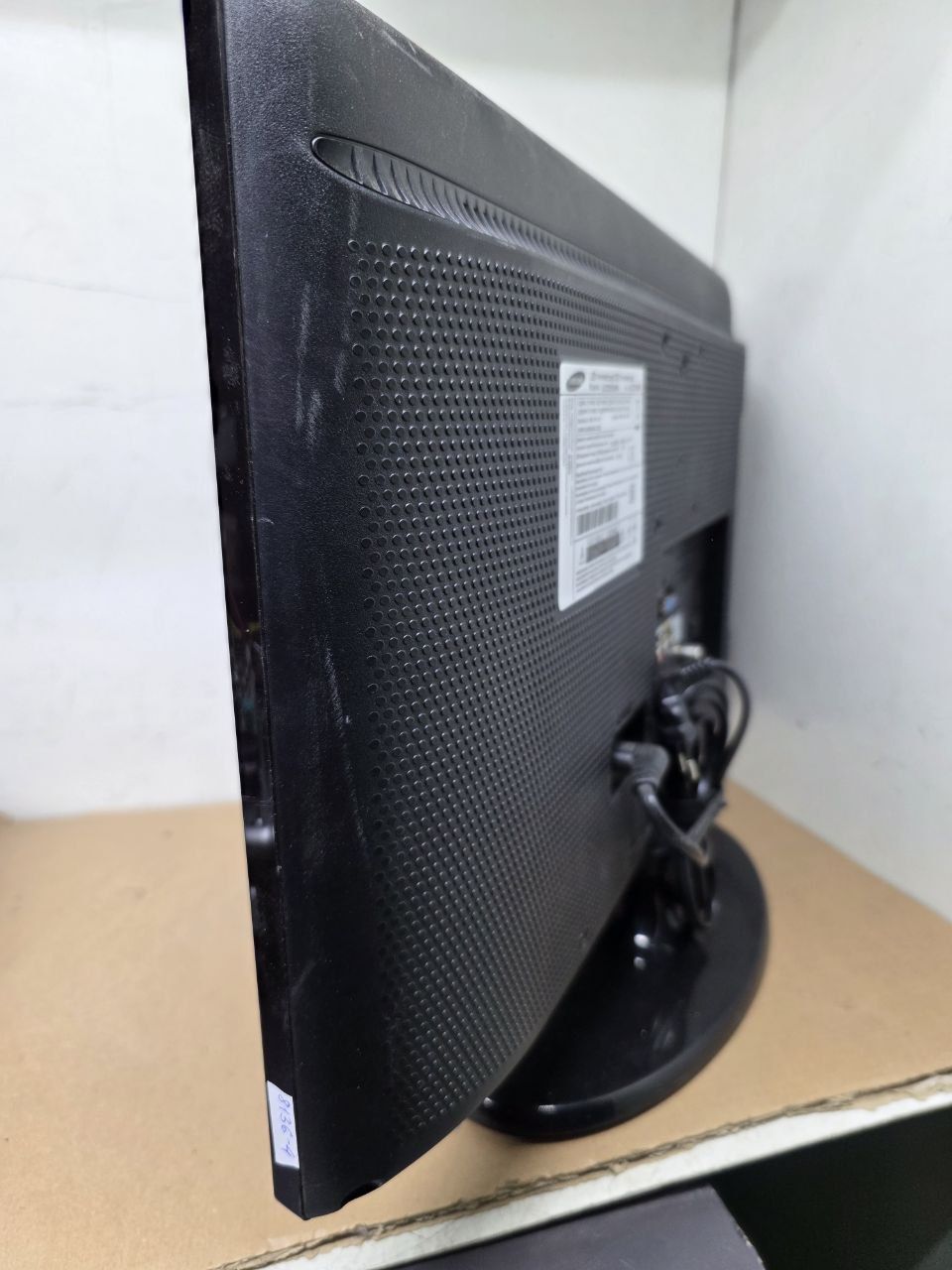 UE22ES5000W Samsung телевізор LED 22" HDMI VGA  (8136-4) - фото фото фото 1