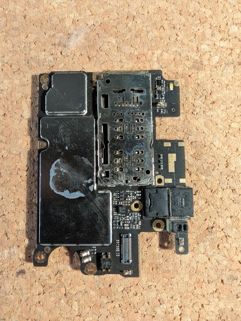 Xiaomi Redmi 7A плата НЕ рабочая БУ - фото фото фото 1