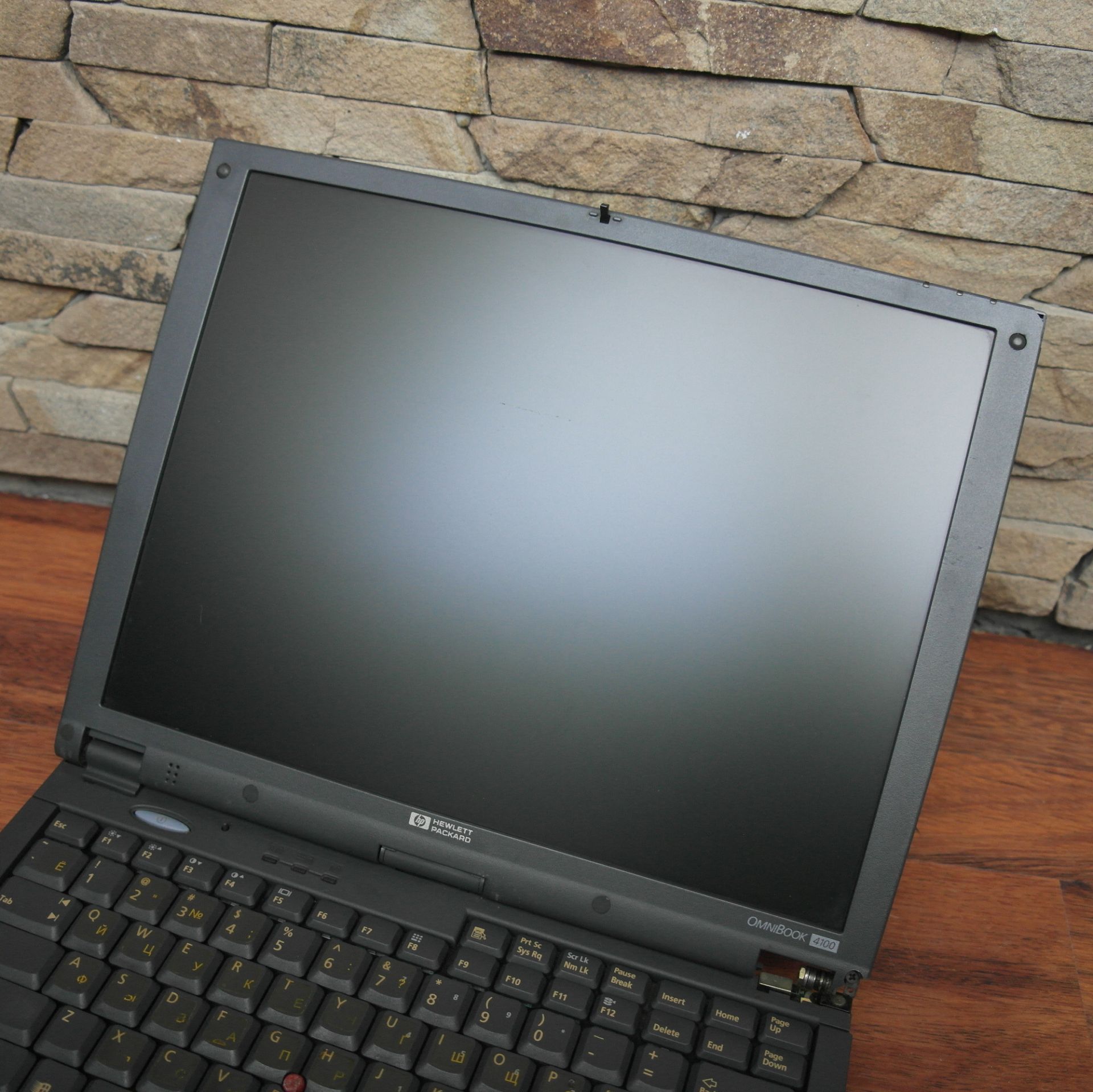 Ноутбук HP OmniBook 4100 - PII-266 Sound Blaster Pro - фото фото фото 9