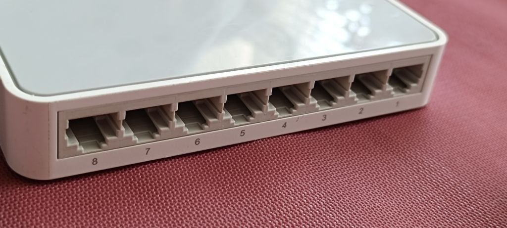 Комутатор TP-LINK TL-SF1008D 8*100Мбіт/с - фото фото фото 2