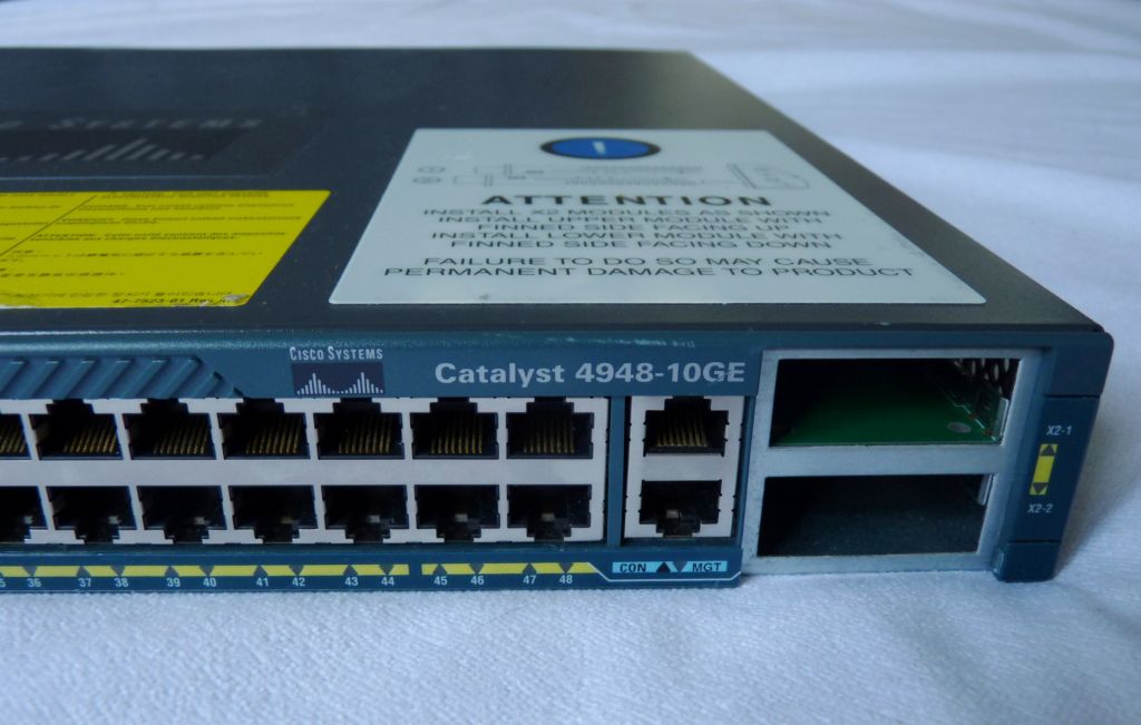 Комутатор Cisco Catalyst 4948-10GE - фото фото фото 3