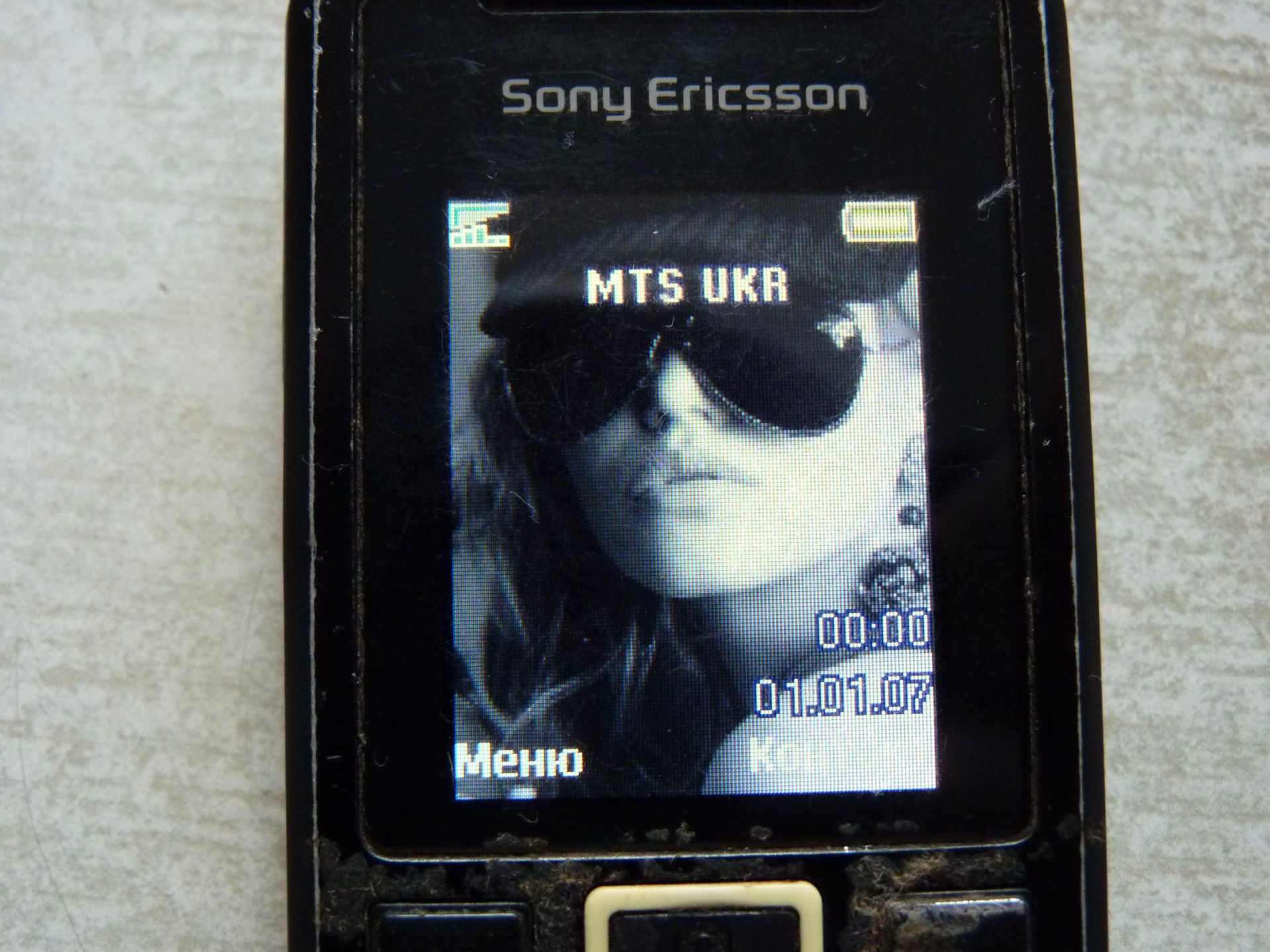 Мобильный телефон Sony Ericsson Т250i - фото фото фото 2