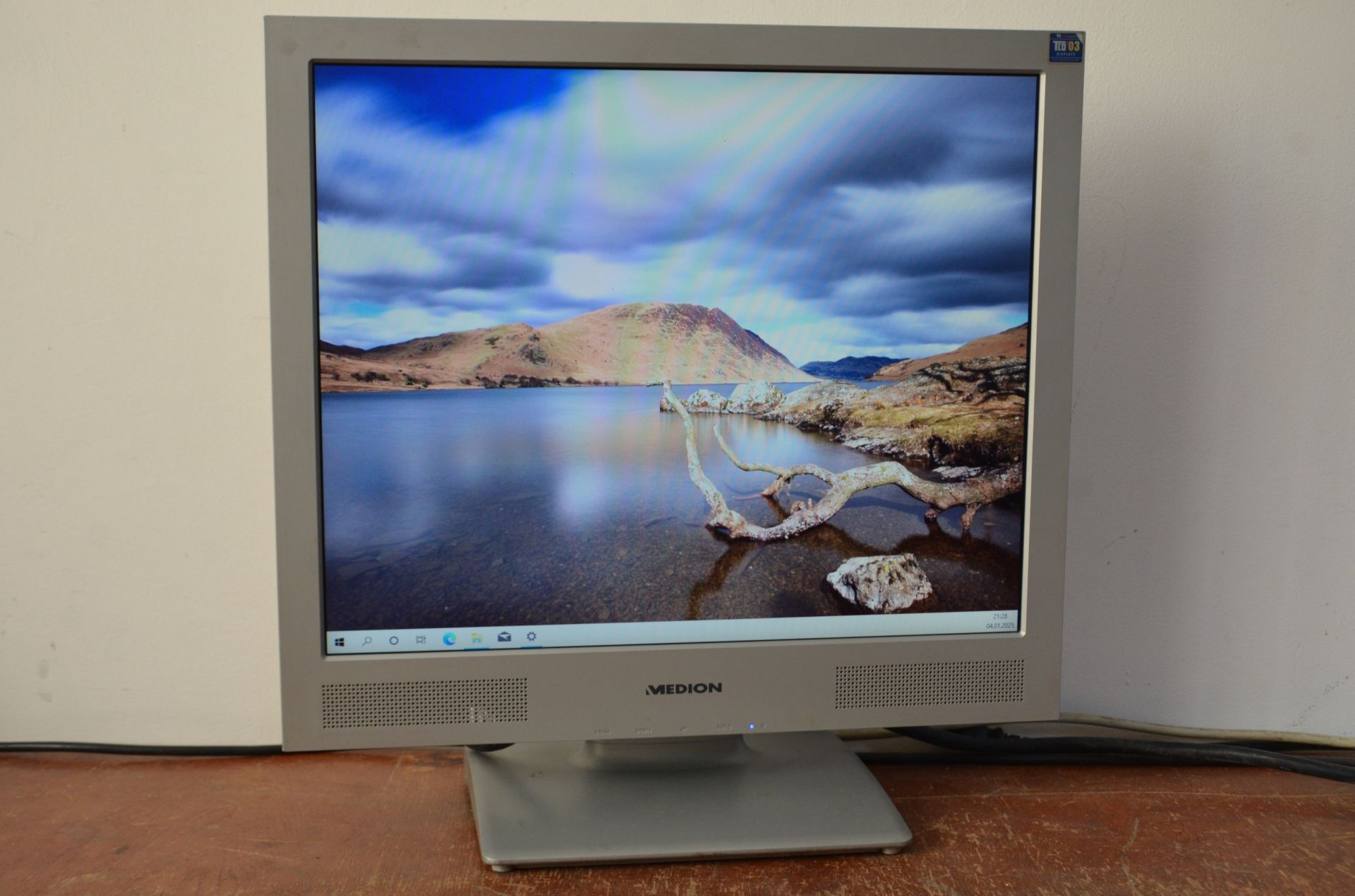 МОНІТОР TFT 19'' LCD Medion MD 30219! МегаSALE! - фото фото фото 2