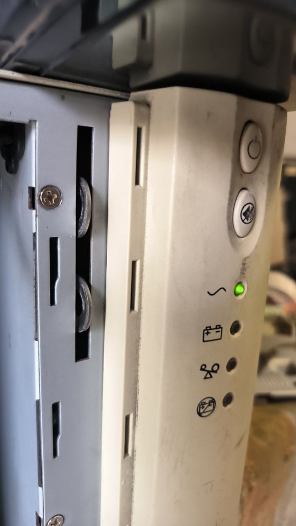 Бесперебойник ИБП UPS EATON POWERWARE 5115 PW5115 750i USB - фото фото фото 2