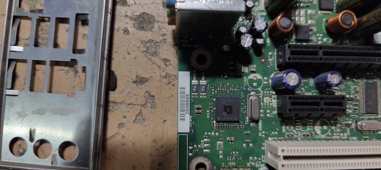 Мат. плата Intel DG965SS LGA775 G965 PCI-E+SVGA+GbLAN+1394 SATA MicroATX 4DDR2 № 230903 - фото фото фото 1