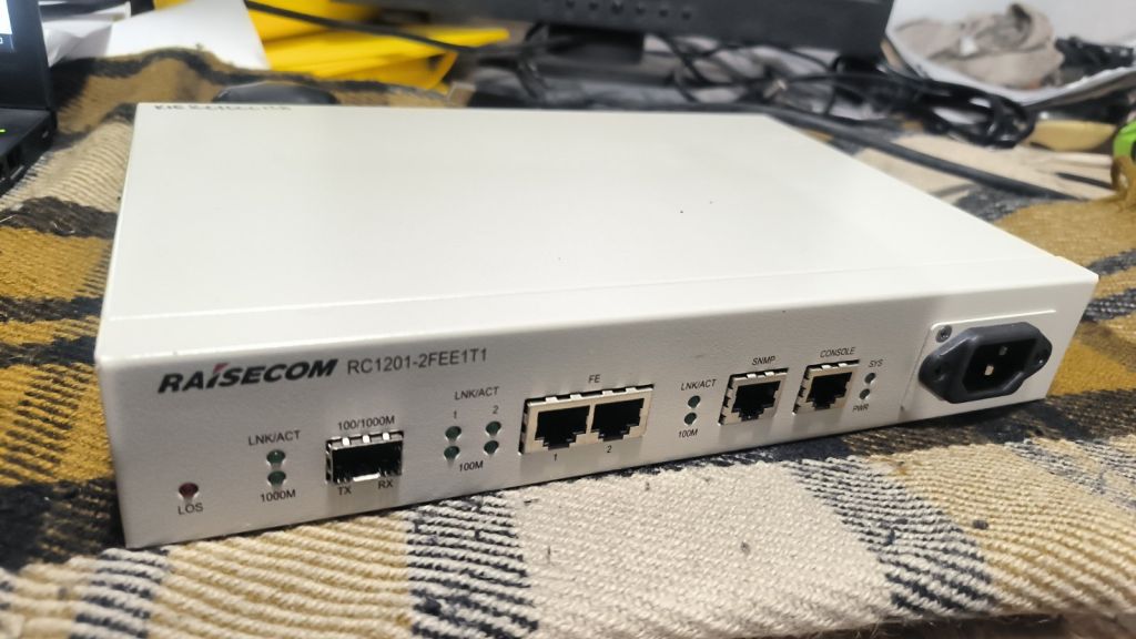 Voip gsm шлюз Raisecom RC1201-2FEE1T1 - фото фото фото 0