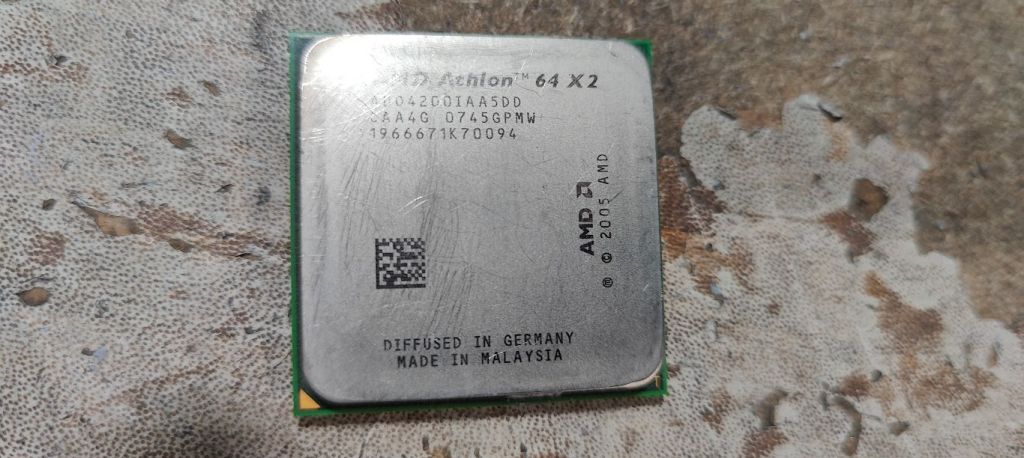 Процессор AMD Athlon 64 X2 4200+ ADO4200IAA5DD 2.20GHz Socket AM2 № 240407129 - фото фото фото 0