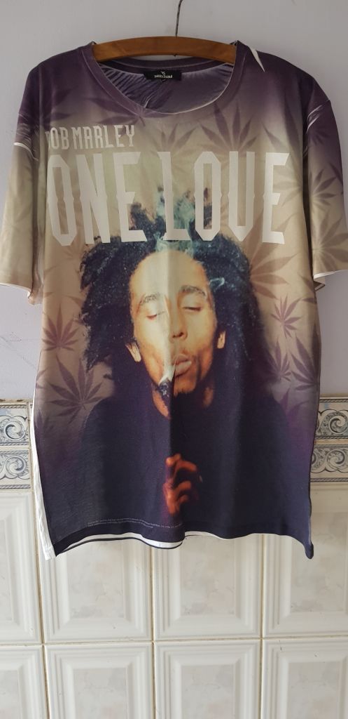 Футболка "Bob Marley"     (100% polyester, XL, Turkey) б/у - фото фото фото 0