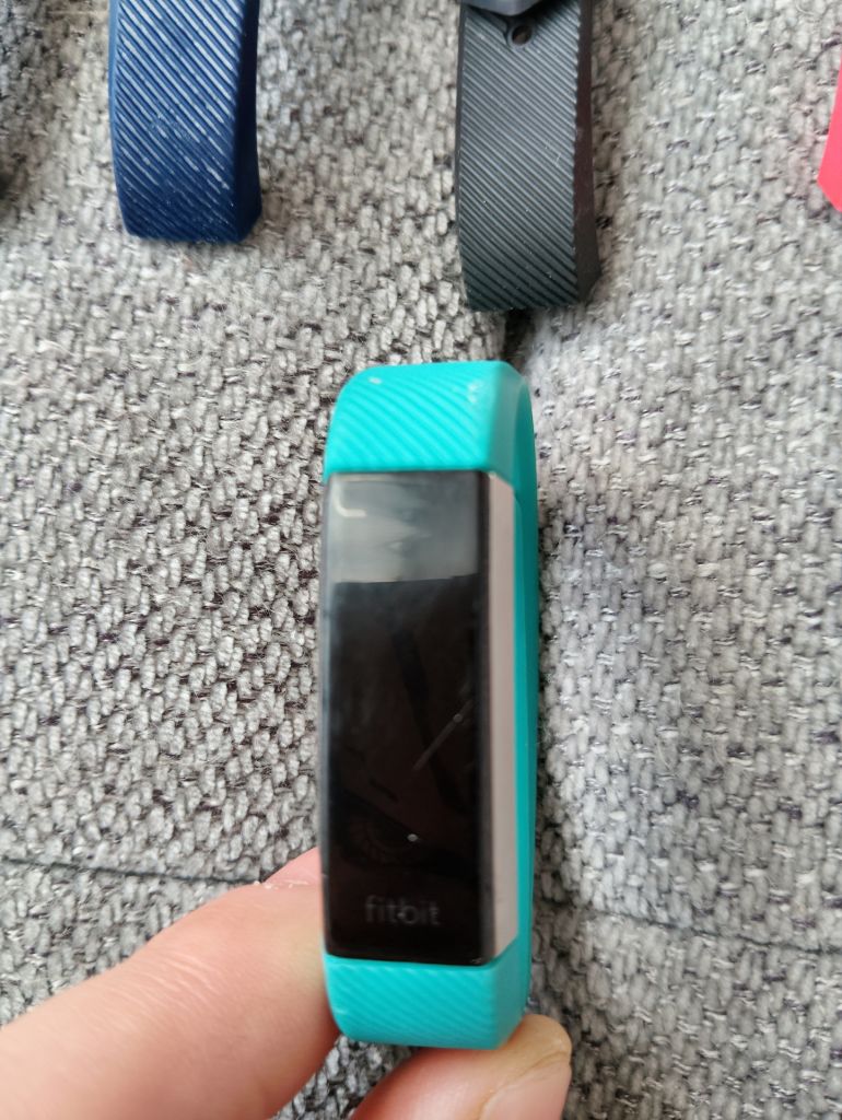Фітнес-браслет Fitbit Alta HR + зміні ремешки - фото фото фото 6