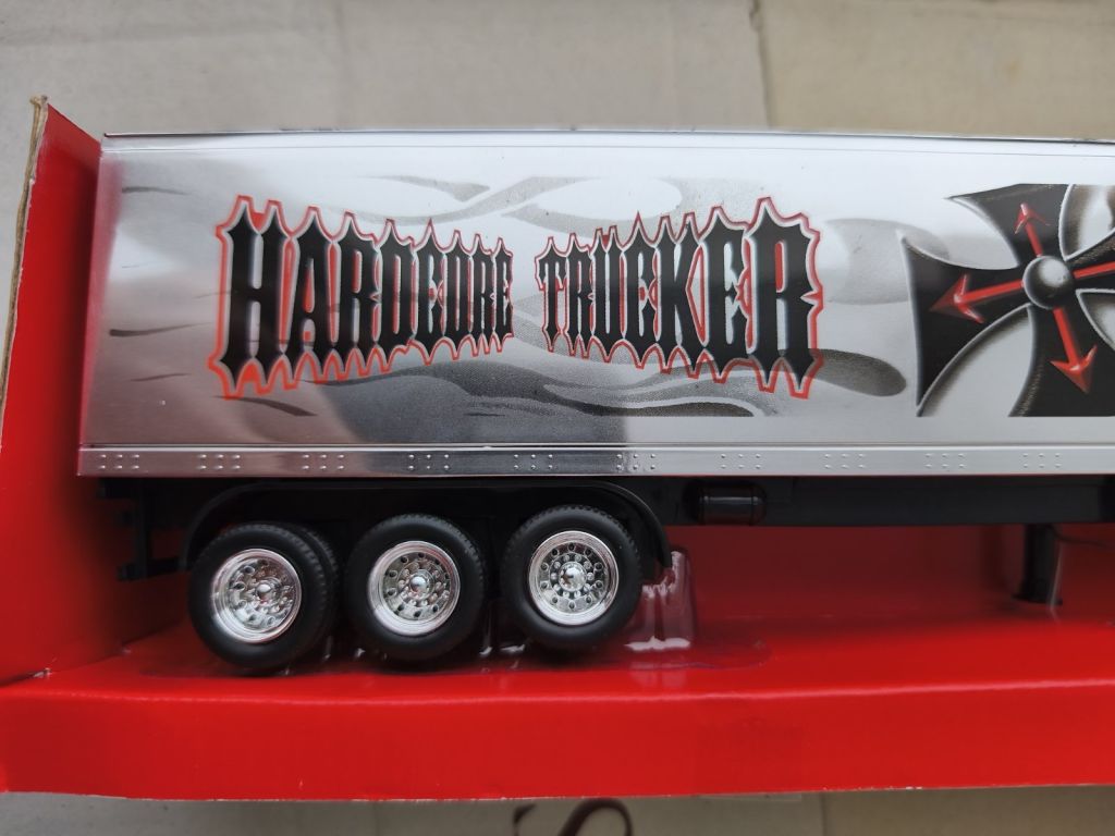 Peterbilt Hardcore Tracker by New Ray 1/43 - фото фото фото 9
