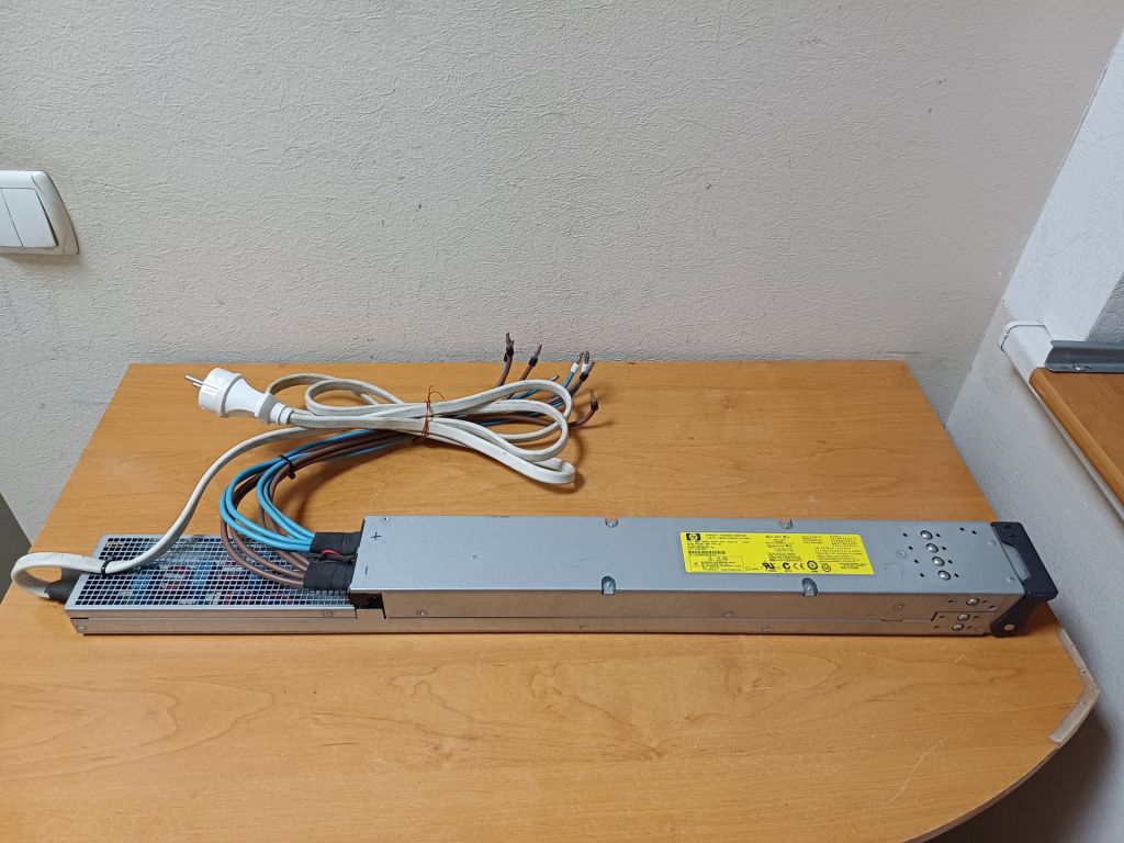Блок питания серверный HP HSTNS-PR16 12V 200A 2450W лыжа - фото фото фото 2