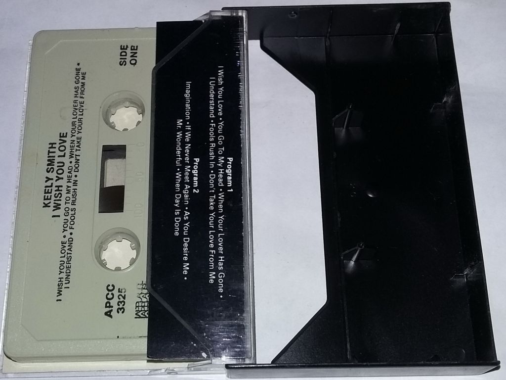 KEELY SMITH I Wish You Love. Cassette US - фото фото фото 1