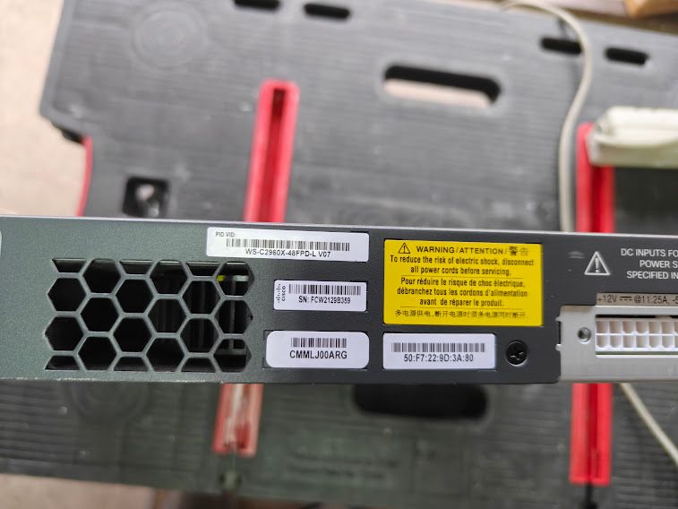 Коммутатор Cisco Catalyst 2960-X WS-C2960X-48FPD-L V07 48-port № 26040964 - фото фото фото 3
