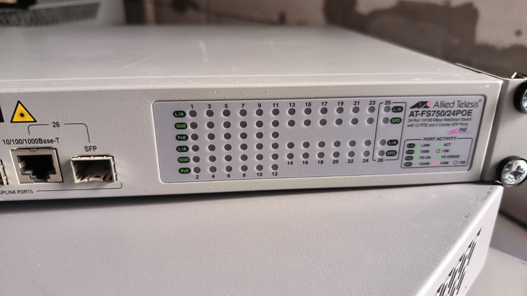 Комутатор Alied Telesis AT-FS750/24 POE - фото фото фото 2
