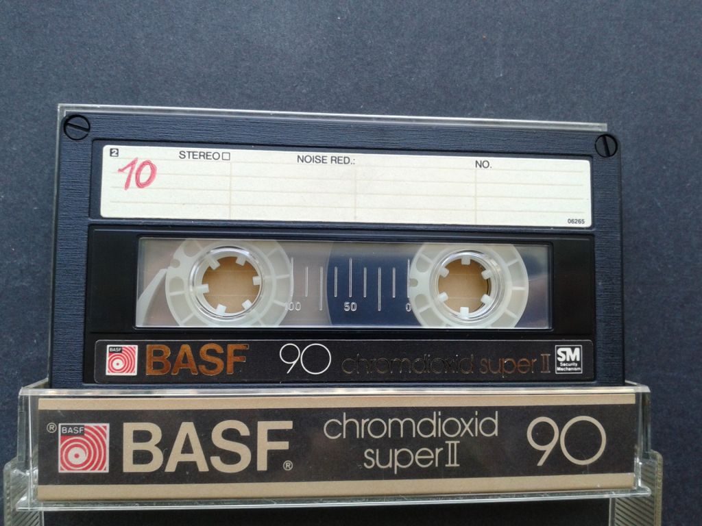 Аудиокассета BASF Chromdioxid Super II 90 - фото фото фото 0