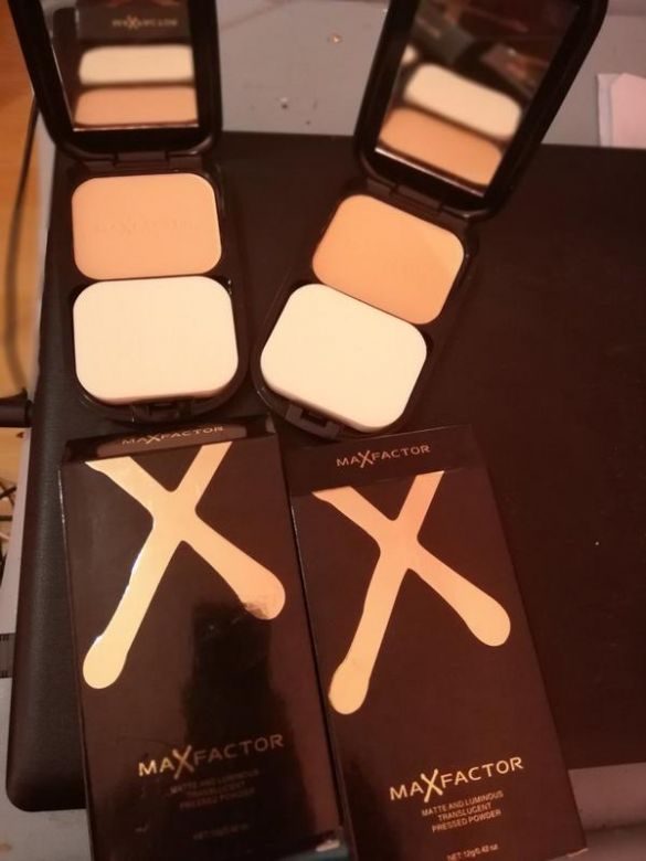 Пудра Max Factor matte and luminous Translucent Pressed Ucent тон - фото фото фото 1