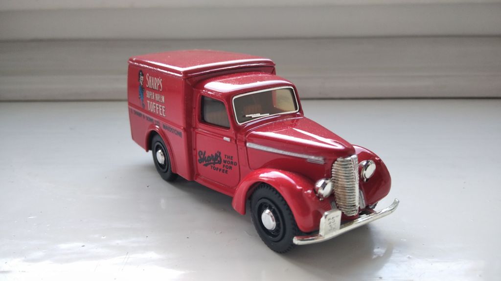 COMMER 8 CWT VAN -1948     Dinky-England             (RARE)   M 1:43 - фото фото фото 2