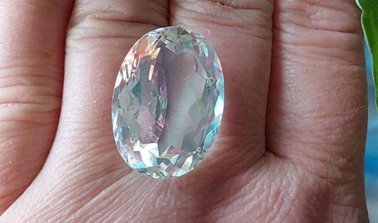 Радужный кварц 34.95 Ct  Сертификат - фото фото фото 5