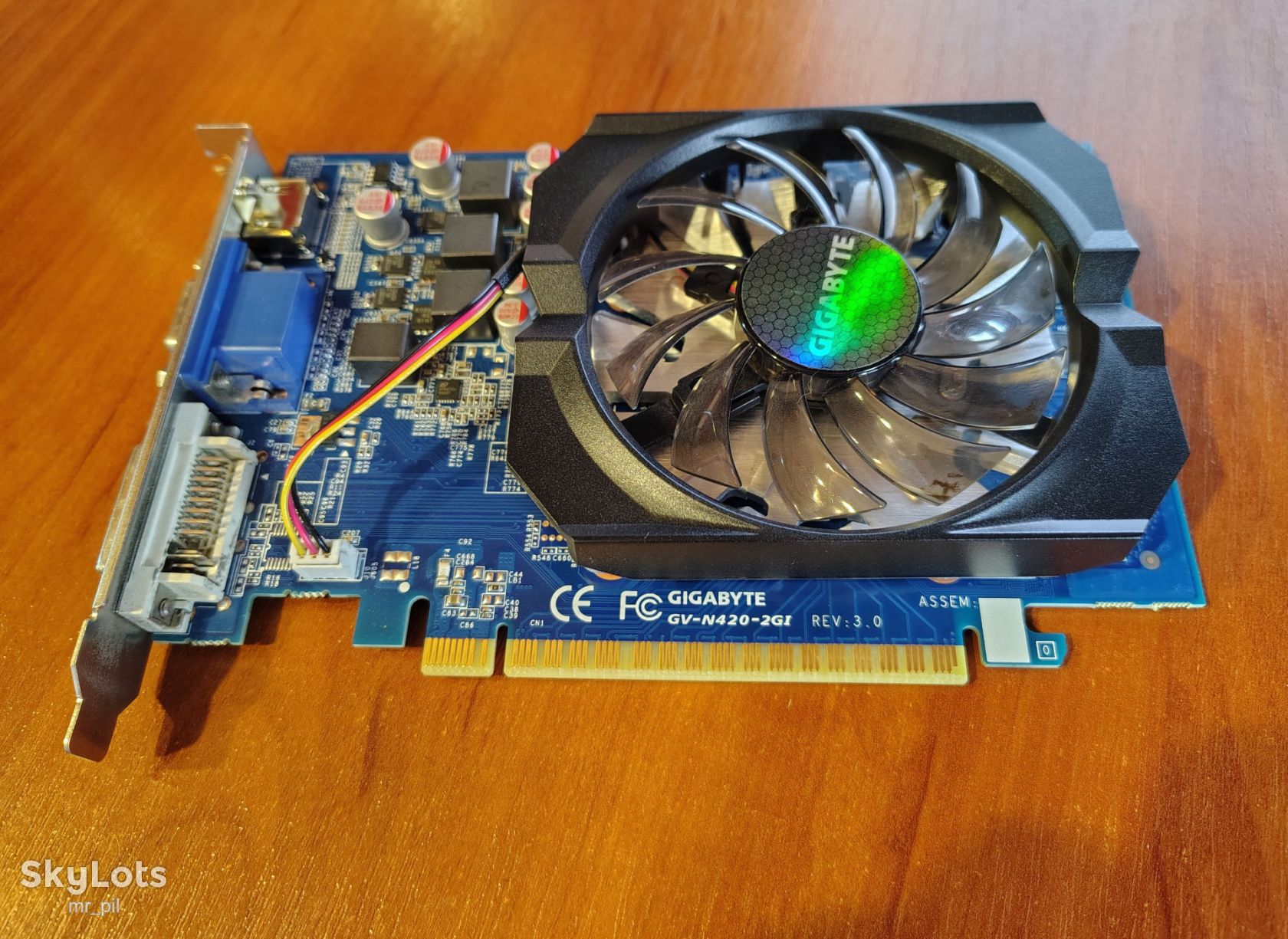 Видеокарта Gigabyte GV-N420-2GI - фото фото фото 4