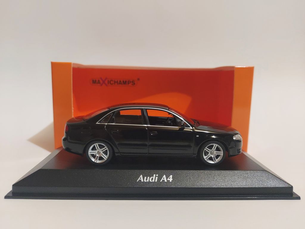 Maxichamps 1:43 Audi A4  (2004) black - фото фото фото 5