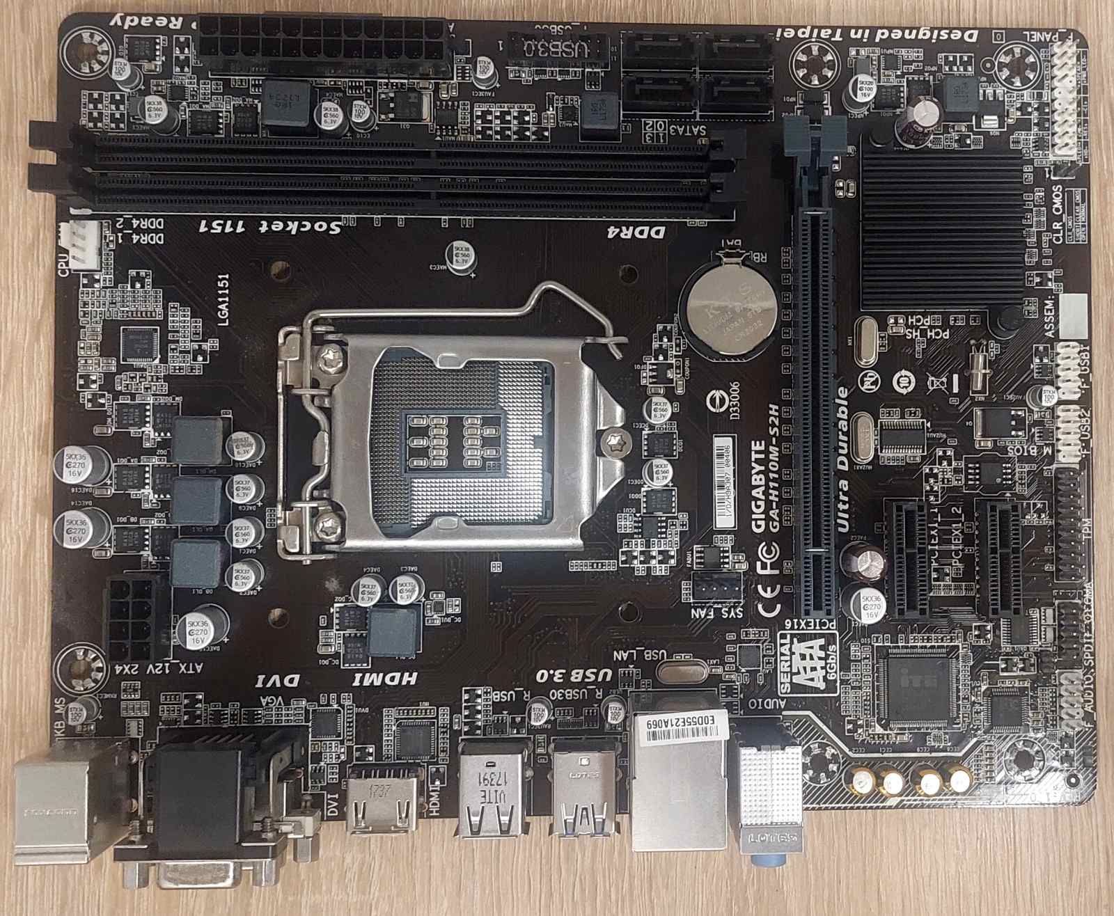 Материнська плата Gigabyte GA-H110M-S2H  / Socket 1151 / MicroATX /  2 x DDR4 / б/в - фото фото фото 2
