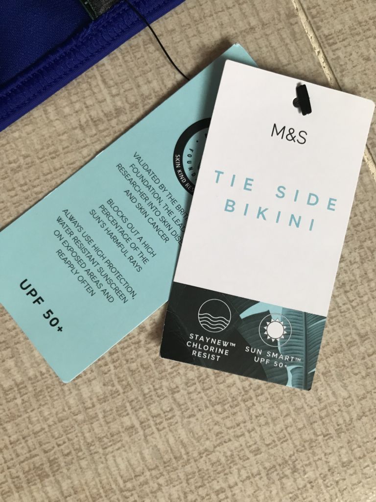 Плавки бикини на завязках, от Marks &amp; Spenser. 40 евро - фото фото фото 5
