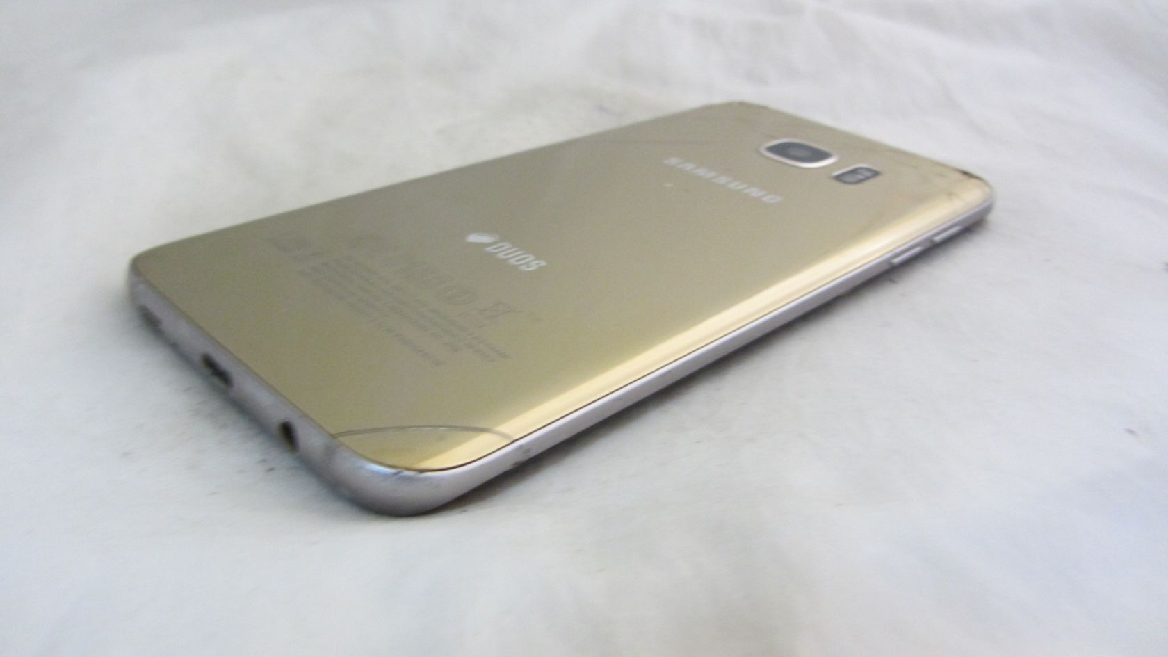 Samsung Galaxy S7 Edge Duos Gold  (SM-G935FD) - фото фото фото 4