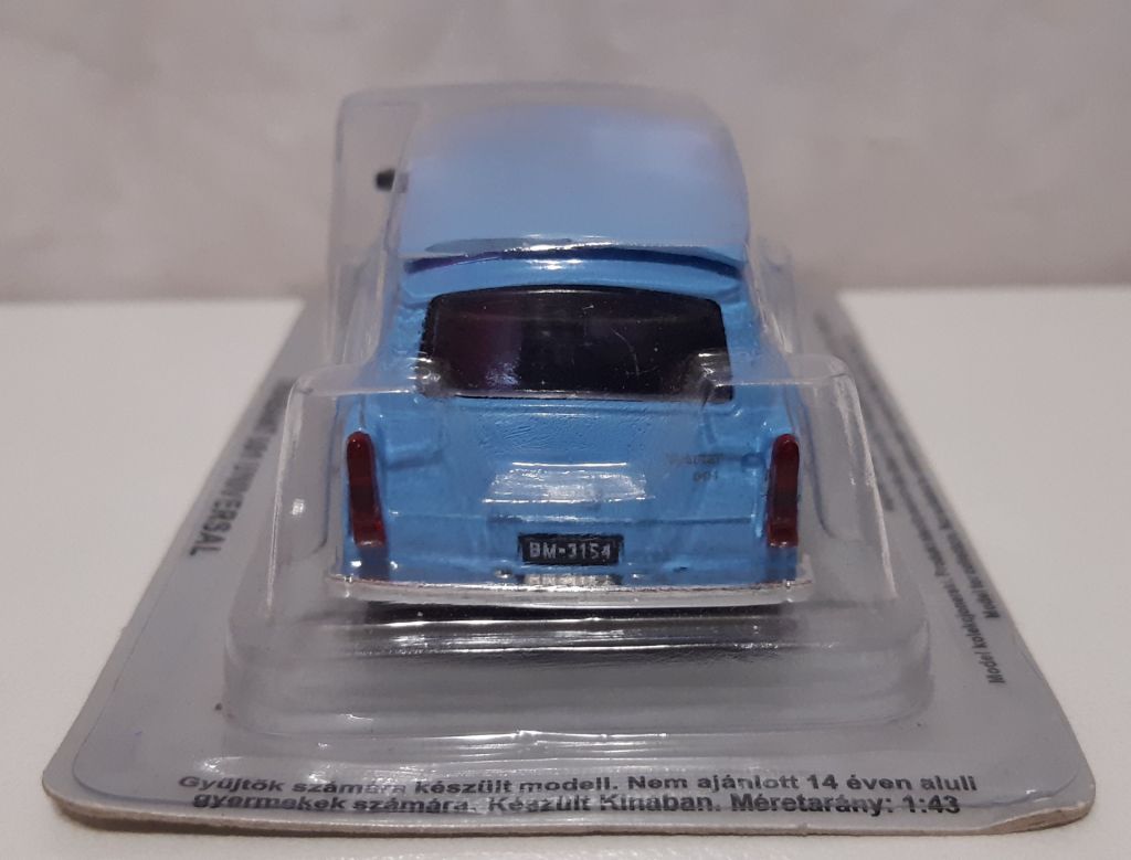 1/43 TRABANT-601 Universal. Kultowe Auta PRL. - фото фото фото 3