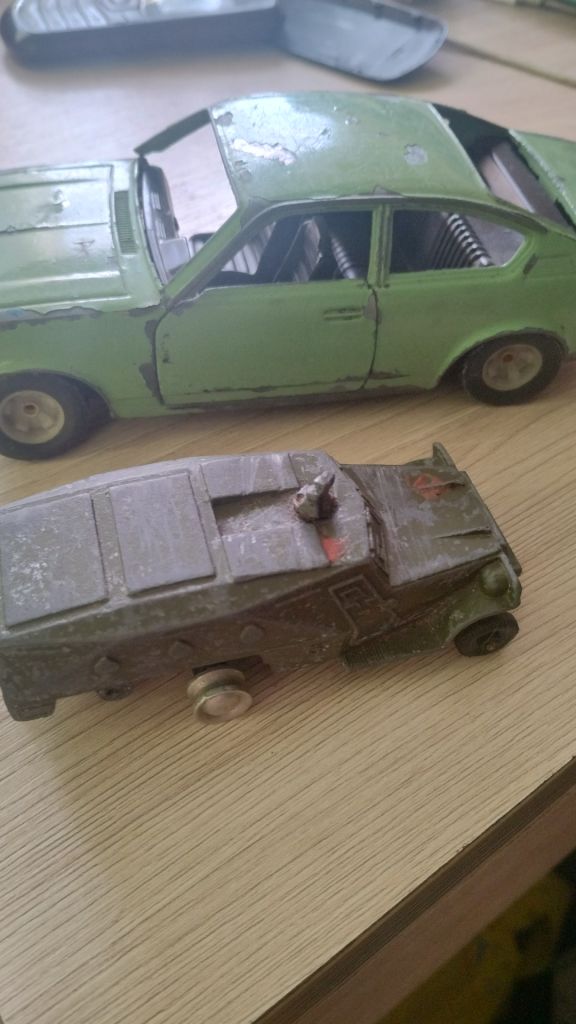 Opel kadett coupe scala 1/24 + броневик - фото фото фото 1