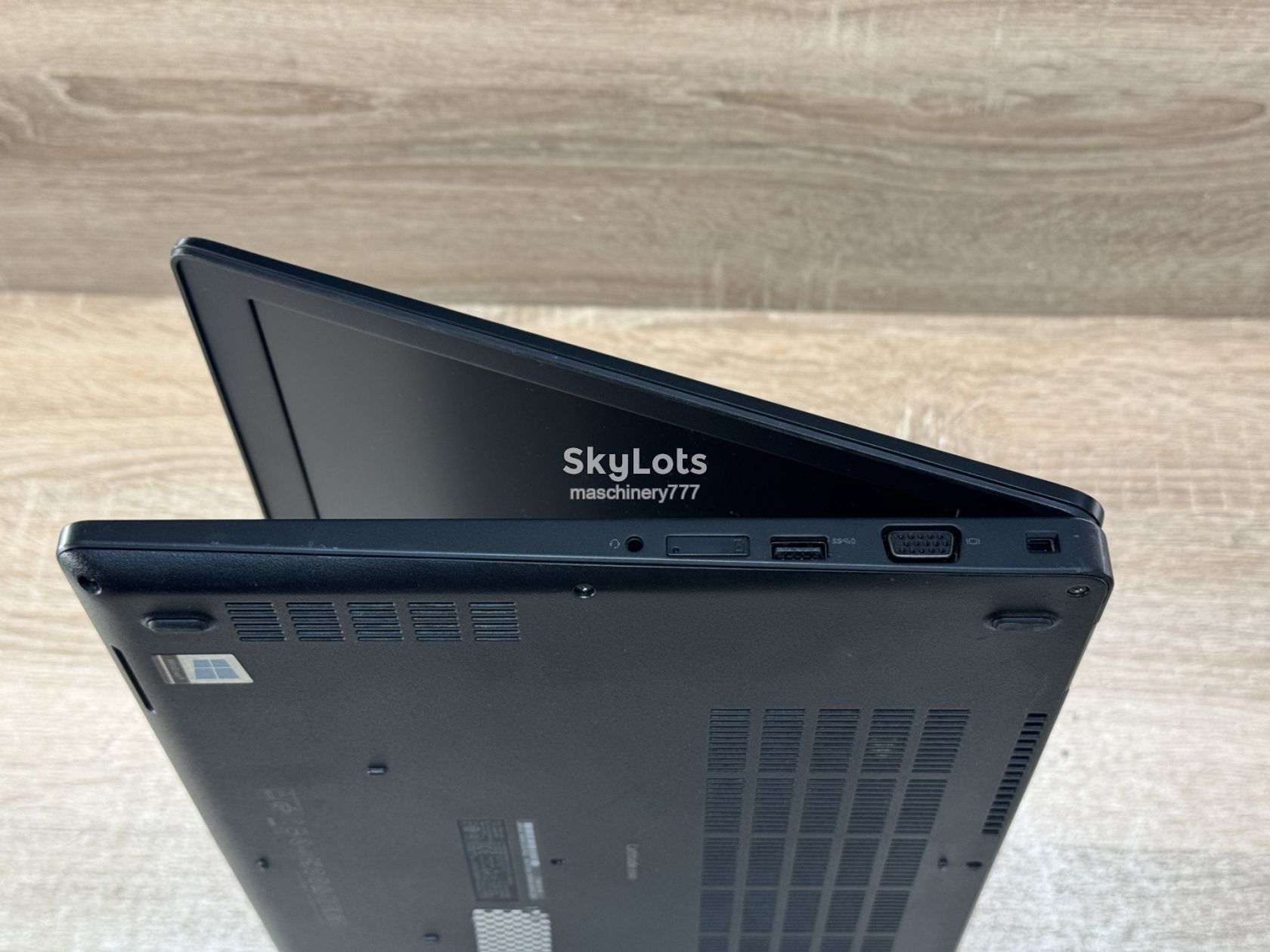 Dell Latitude E5590-intel core i5-7gen-4gb ram ddr4-№ss274 - фото фото фото 5