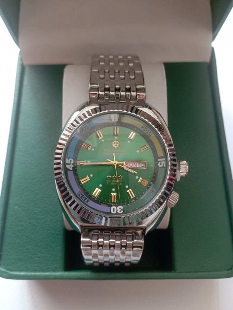 Стильний чоловічий годинник Hemsut Fensir Green Dial - фото фото фото 0