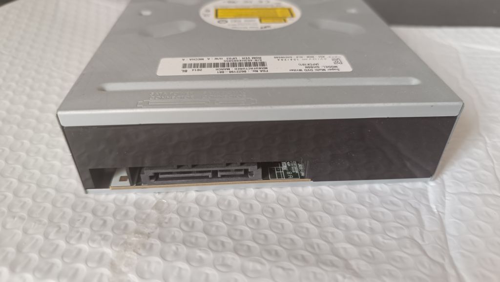 H-L Data Storage Super Multi DVD Writer - фото фото фото 3