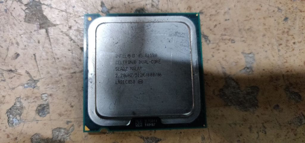 Процессор Intel Celeron Dual-Core E1500 2.20GHz/512K/800/06 socket 775 № 221605 - фото фото фото 0