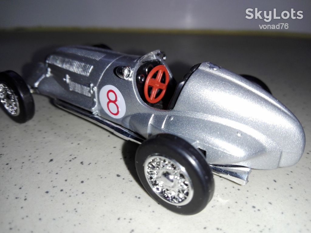 1/43 MERCEDES-BENZ W 125 1937 Silberpfeil. New Ray 2001. - фото фото фото 2