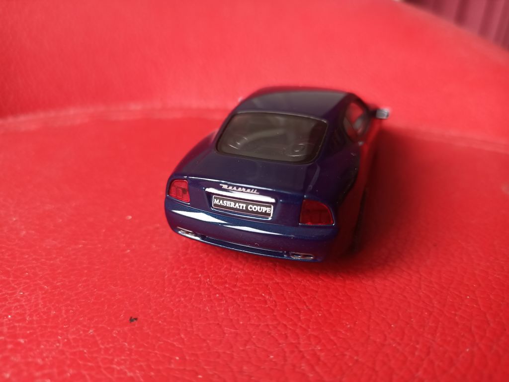 MASERATI  COUPE  1:43  DeAgostini - фото фото фото 3