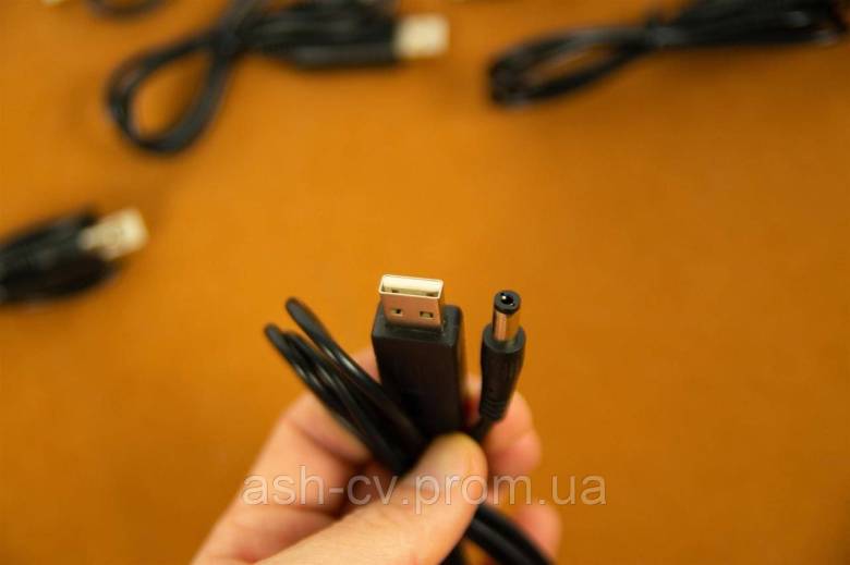 Кабель перетворювач з USB 5V на штекер 5.5мм 12V - фото фото фото 4