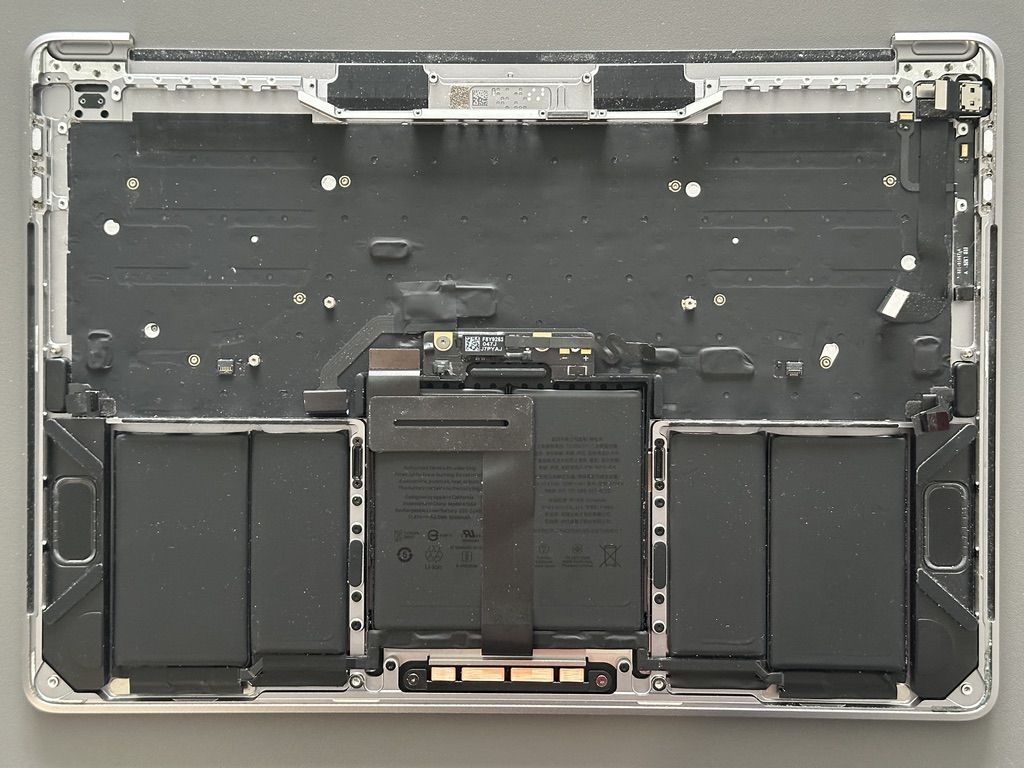 Топкейс для ноутбука Apple MacBook Pro A1989 Original - фото фото фото 2