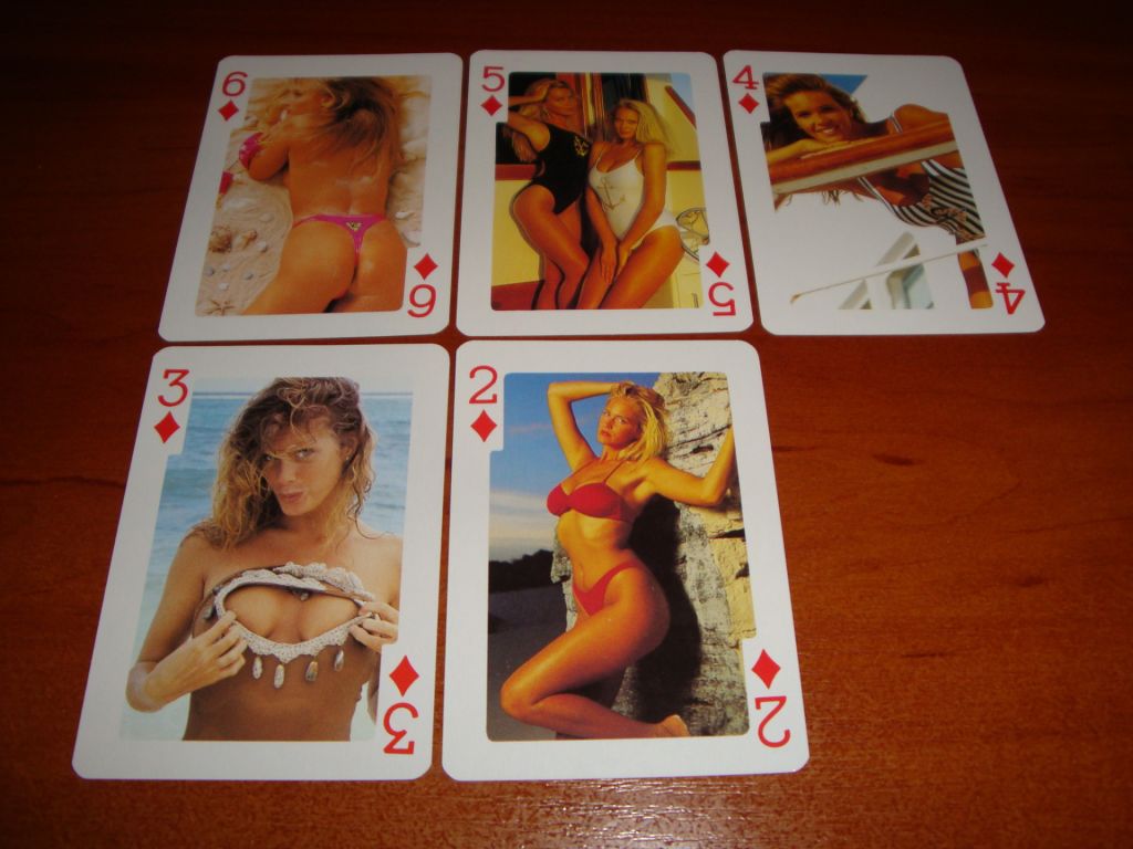 Игральные карты Модели 4 - фото фото фото 1