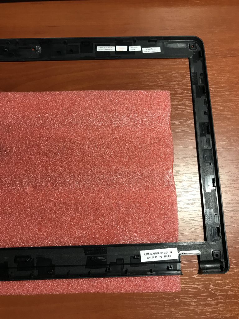 Lenovo E520 рамка матрицы - фото фото фото 5