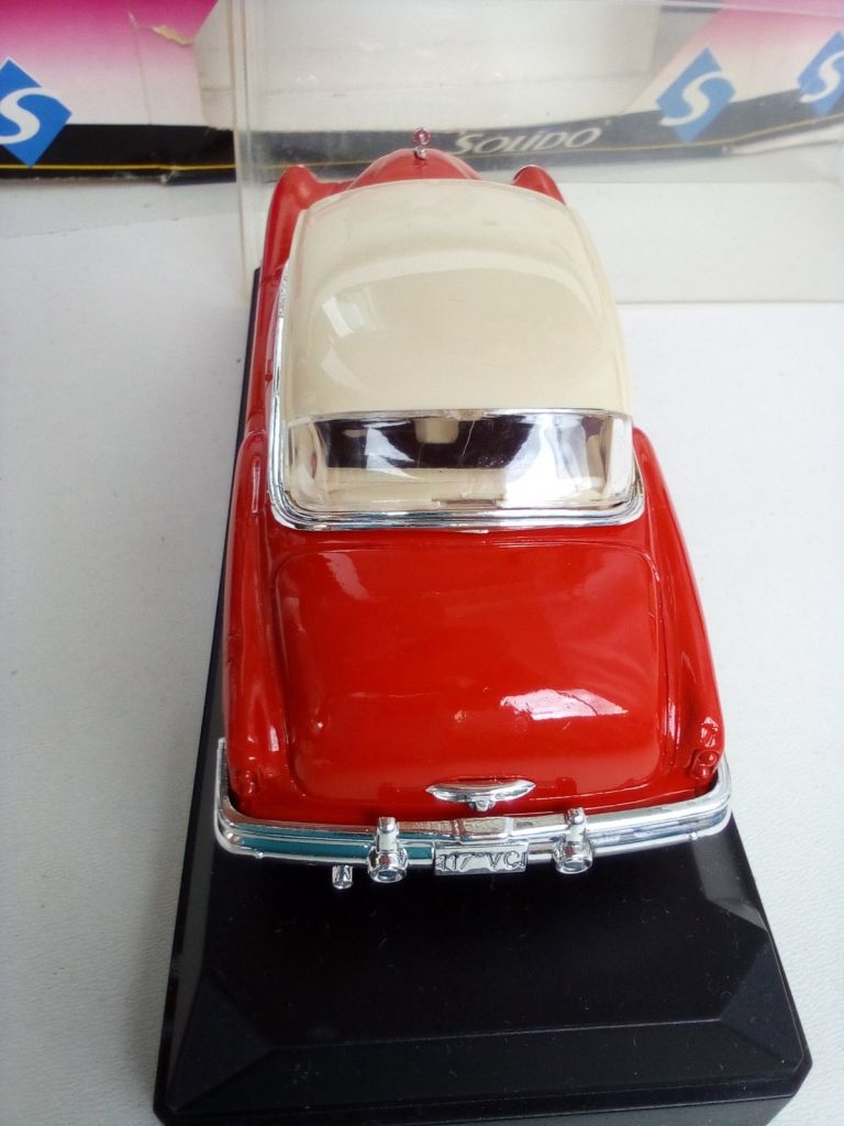 BUICK SUPER hard top by Solido  1/43 - фото фото фото 5