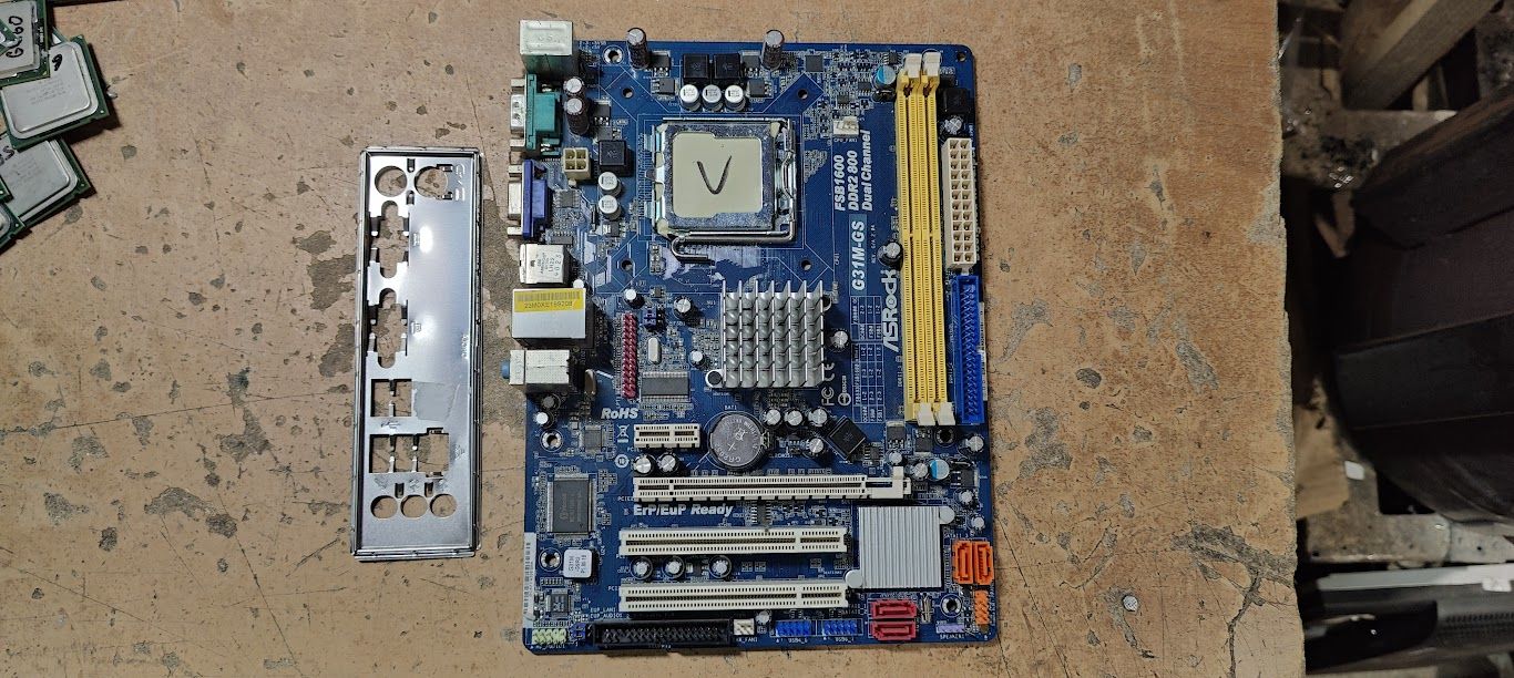 Мат. плата ASRock G31M-GS LGA775 G31 PCI-E+SVGA+GbLAN SATA MicroATX 2DDR2 № 230805 - фото фото фото 0