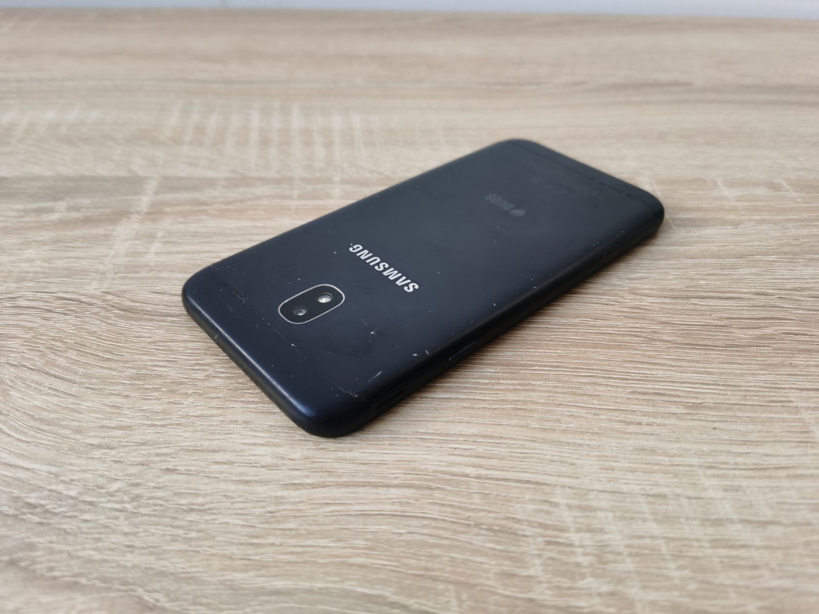 Samsung Galaxy J3 2017    (SM-J330F/DS) Black - Не робочий! - фото фото фото 5