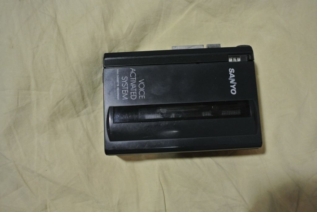 Кассетный диктофон SANYO M1115 - фото фото фото 0